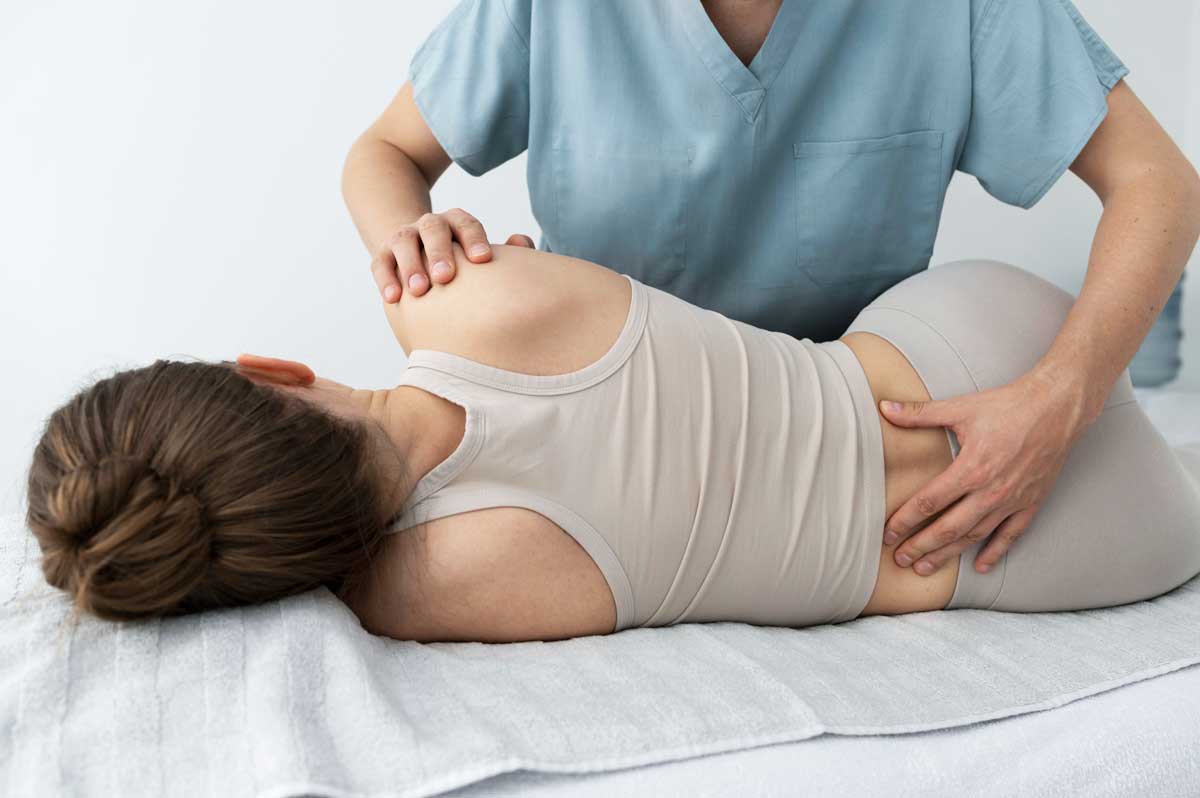 osteo treatment at osteopathic clinic