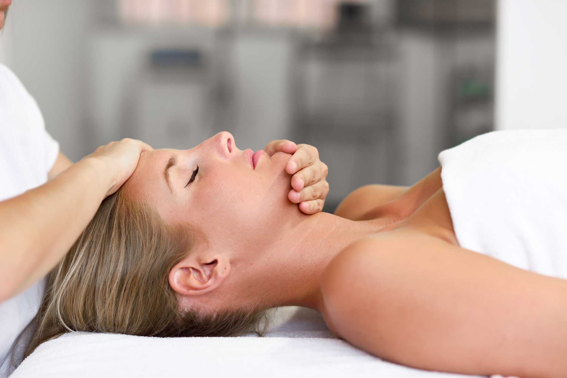 osteopathy cranial therapy for headaches